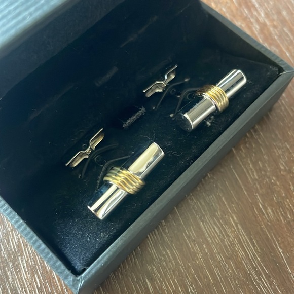 Silver and Gold Cufflinks - Picture 2 of 5